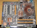 PCGHX-Asus-P5W-DH-Deluxe-001.jpg