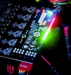 msi-r5870-lightning-vgpu-power-leds-02.jpg