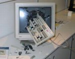 monitor-kaputt.jpg