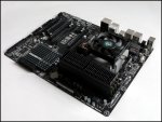 Gigabyte 990FXA-UD3 corsair dominator.JPG