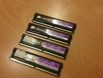 Corsair 4x 1 GB.jpg