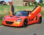 opel-speedster-1.jpg
