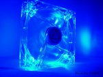 xilence blue fan in aktion 1.jpg
