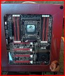 ASUS Rampage IV Extreme.JPG