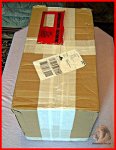 001 Paket zu.JPG