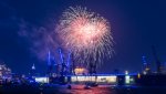 Feuerwerk 1 Hamburg 2-8-14.jpg
