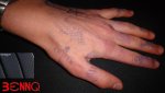 Crysis 2 Hand_fertig Kopie.JPG