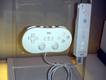Wii_Remote_&_Classic_Controller.jpg