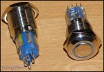 Phobya-Vandal-resistant-push-button-LED-05.jpg