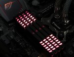 Corsair-Vengeance-RGB-LED-pcghx-small-900-cut-4.jpg