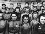 Frauen-in-der-Roten-Armee-article1030894.JPG