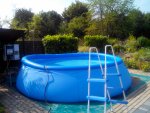 Pool.jpg