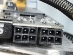 ASUS Nvidia GTX 460 Stromanschlüsse.jpg