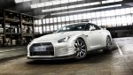 Nissan-GT-R_2011_1600x1200_wallpaper_03.jpg