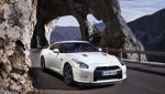 Nissan-GT-R_Egoist_2011_1600x1200_wallpaper_02.jpg
