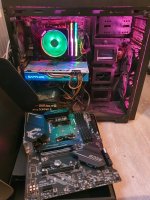 Mein PC - 3 von 3 (mit neuem Mainboard - ausgepackt).jpg