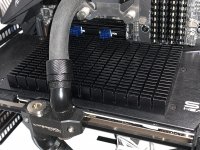 crunchi_h2o_backplate.JPG