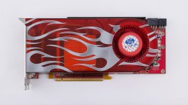 ATI_Radeon_HD2900XT_1a_lo.jpg