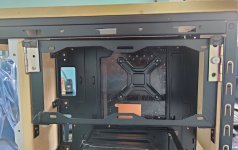 03_Radiator 240aaa.jpg