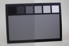 Graukarte, links mit Filter, rechts ohne.jpg
