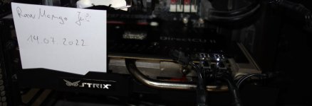 R9285R.JPG