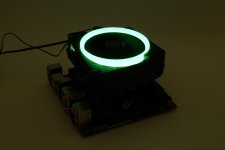 27_AeroCool_Cylon_3.jpg