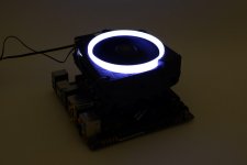 28_AeroCool_Cylon_3.jpg
