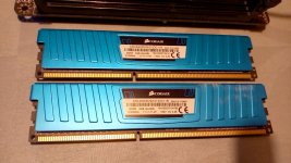 2x4GB_Corsair_Vengeance_LP_2133.jpg