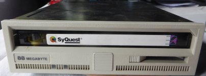 SyQuest5.jpg