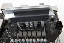Asus_PrimeB650Plus_primSpannungswandler.JPG