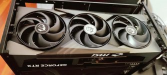 msi-5090-gaming-trio-melted-cable-repost-with-pics-v0-bmoxr4uyprse1.jpg