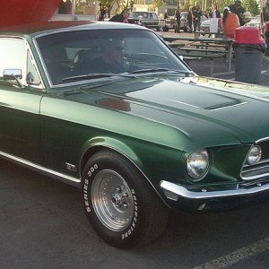 800px '68 Ford Mustang GT (Orange Julep)