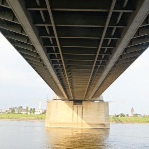 neue Hammer Brücke   Untersicht