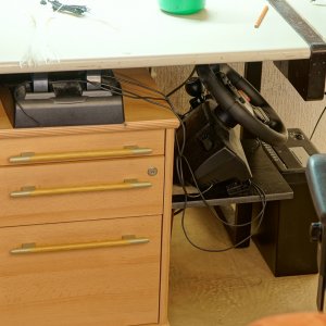 Schreibtisch 3 b