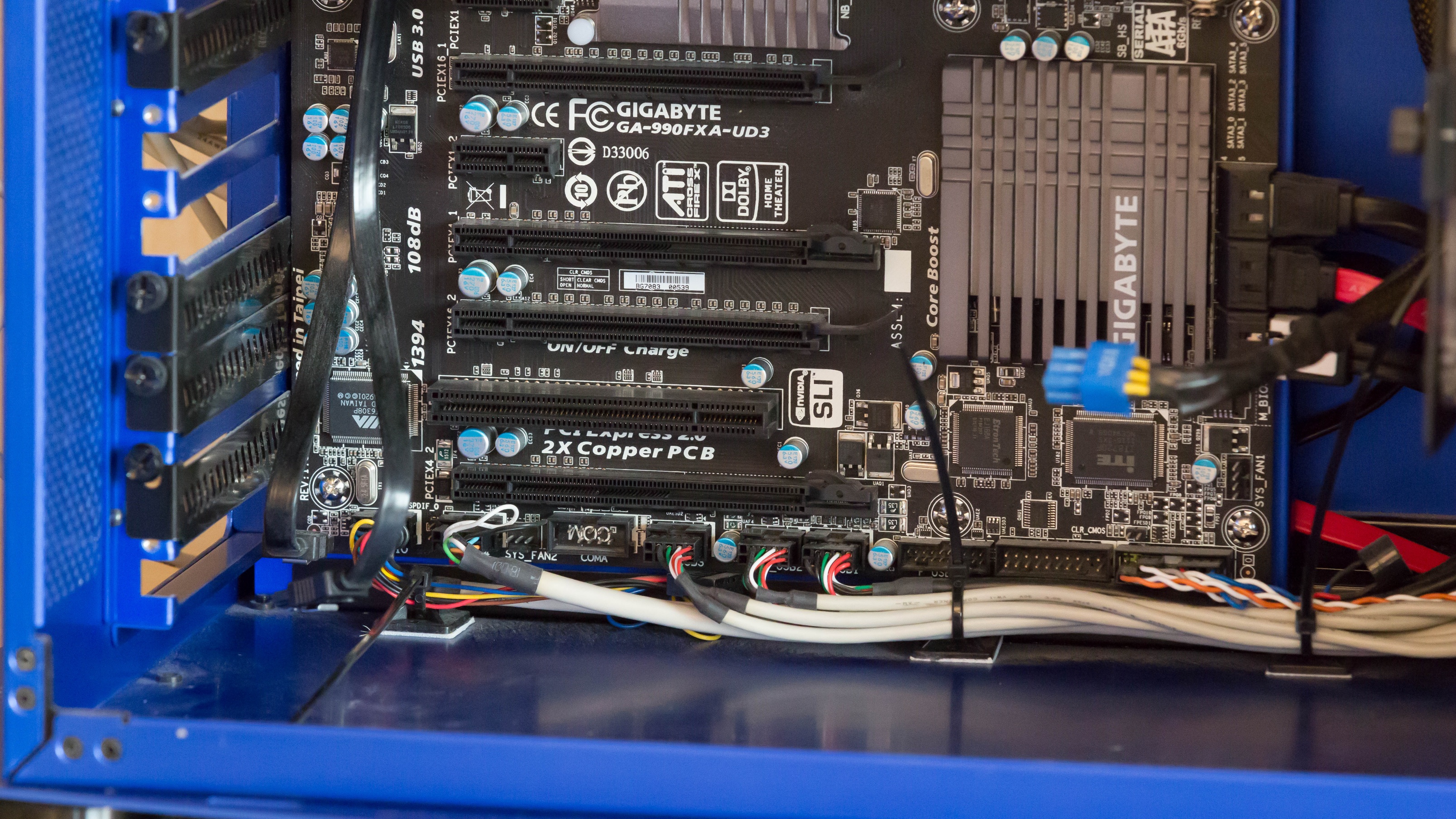 Asus Raidr 8