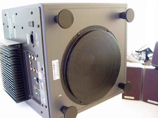 Creative Gigaworks 7.1 Subwoofer 2