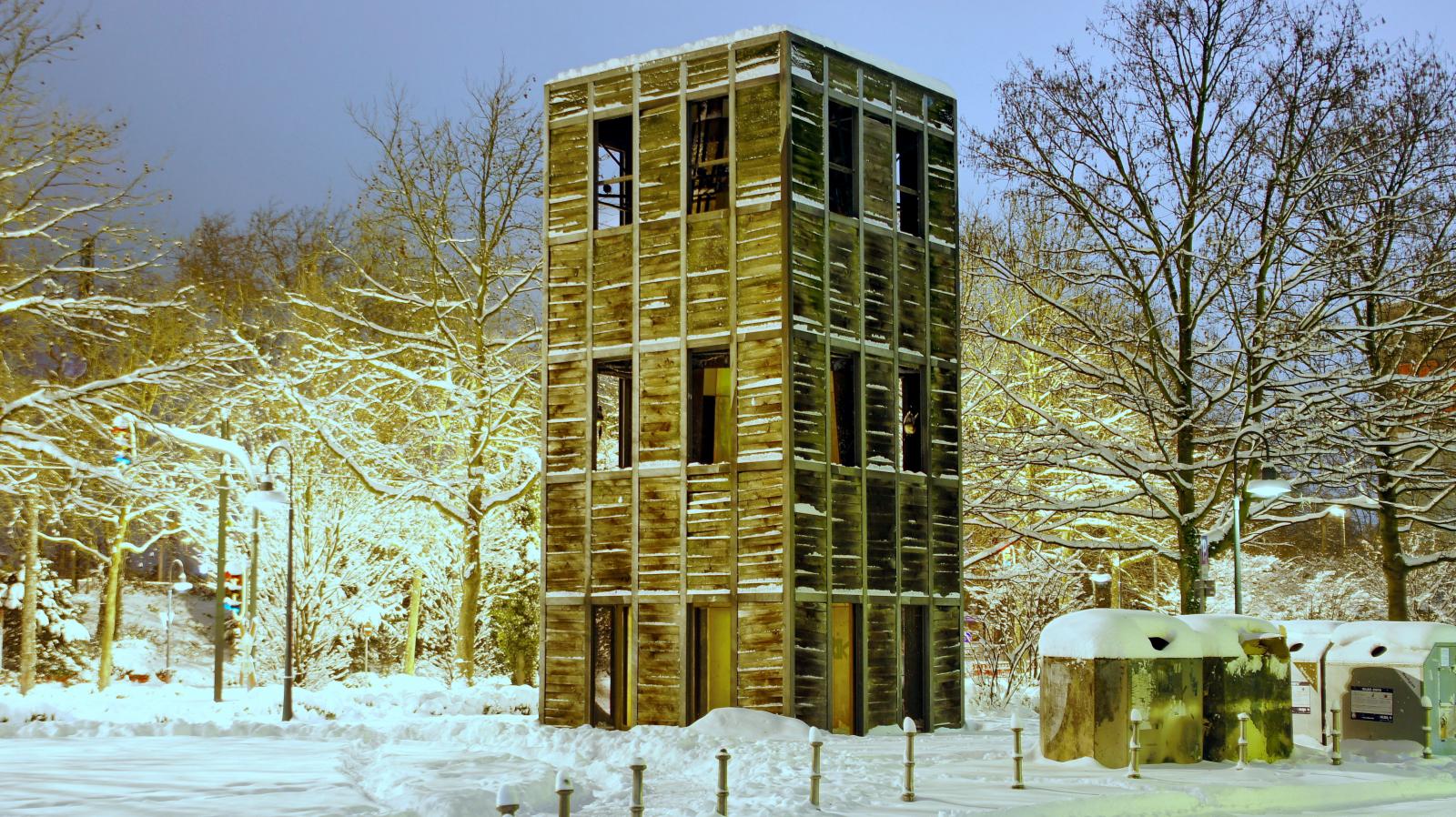 Holzturm 4