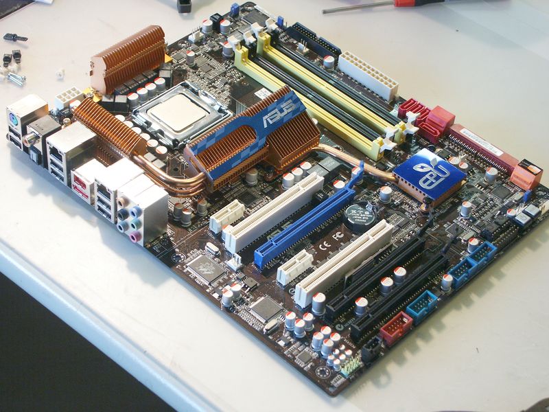 Mainboard ausgebaut