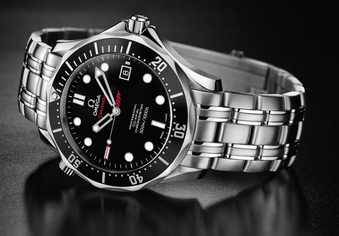 Omega Seamaster Diver James Bond Collectors Edition