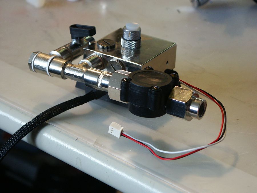 Pumpe komplett mit DFM